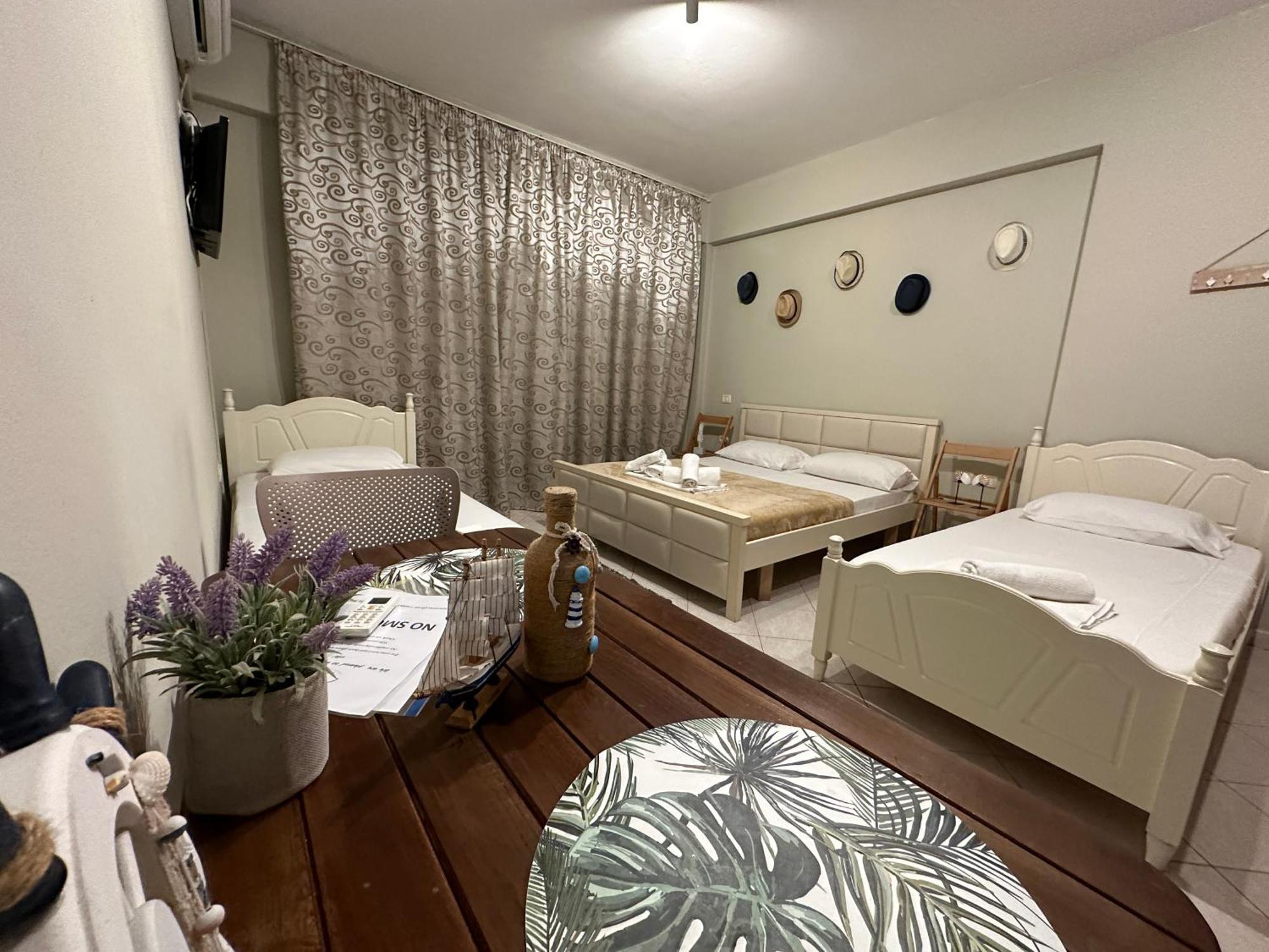 Rias Seaside Apartments วญอเรอ ภายนอก รูปภาพ